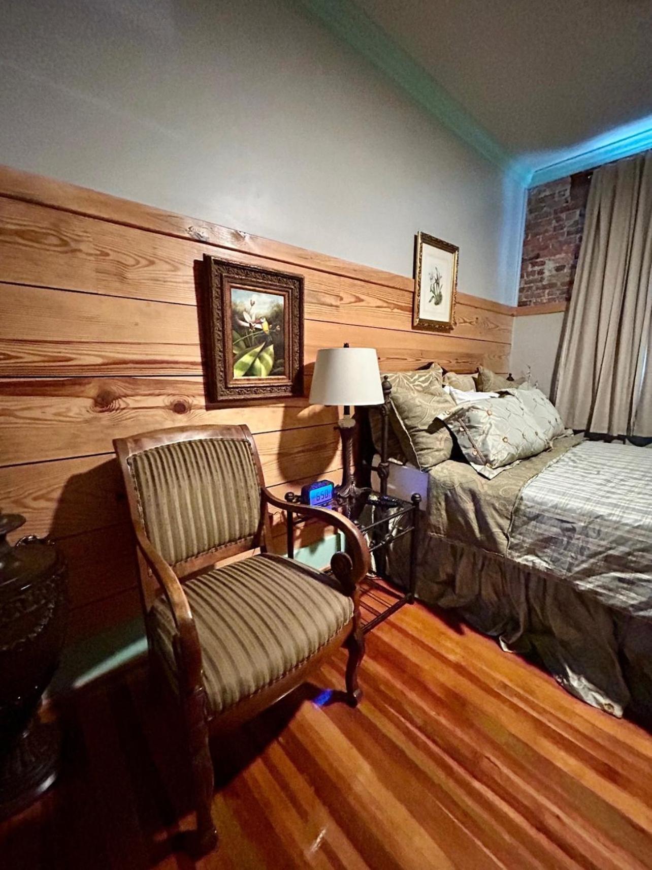Chipley'S Squareview Inn Carthage Dış mekan fotoğraf
